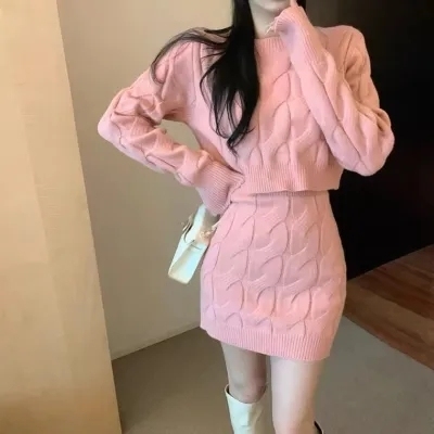 European and American sweet and spicy pink sweater for women in autumn fashion suit hip skirt new two-piece set