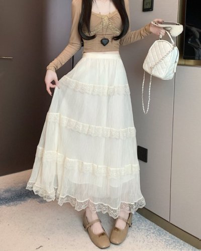 Spot real shots and real price white half-length skirt high waist A-line lace spliced ​​fairy cake skirt for women