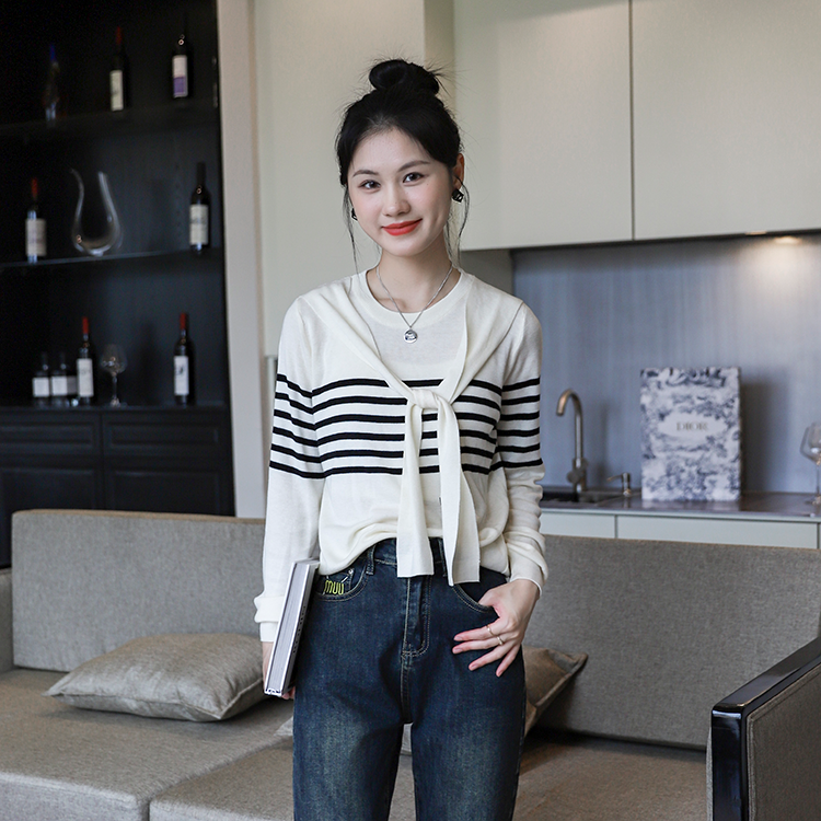 Niche design classic striped cardigan for women in autumn and winter loose long-sleeved shawl sweater