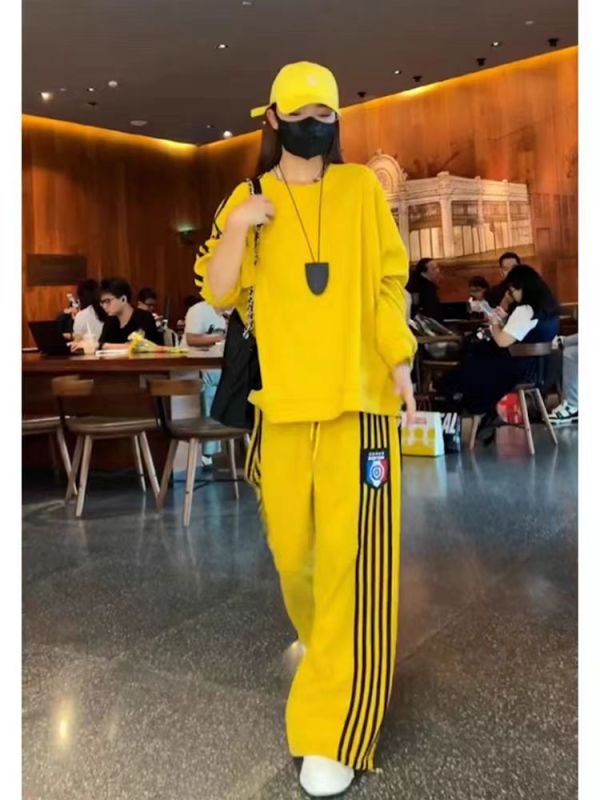 European fashion loose side striped sports sweatshirt suit for women's spring new fashionable slim wide-leg pants two-piece set