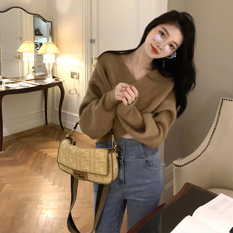AHY atmosphere v-neck top for women's autumn new Korean loose versatile sweater slimming and gentle knitted sweater