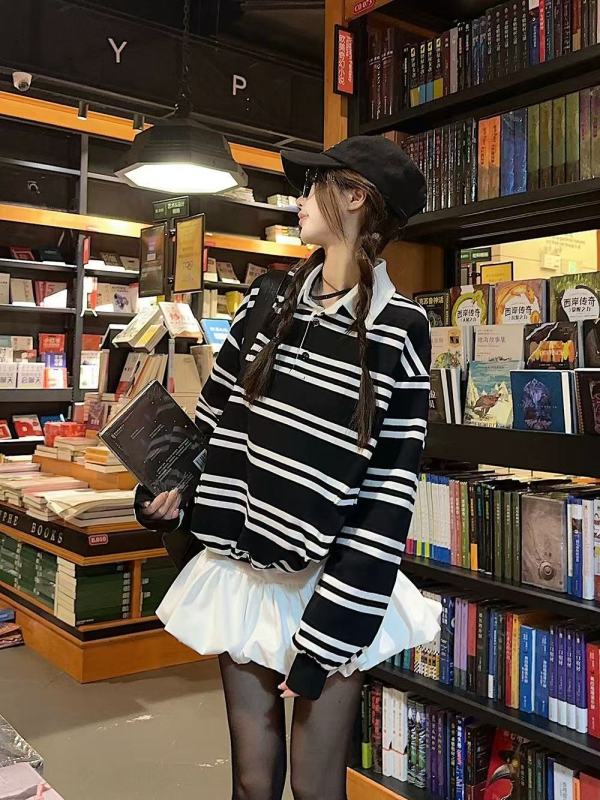 Black and white striped long-sleeved sweatshirt for women loose casual polo collar knitted top + flower bud skirt