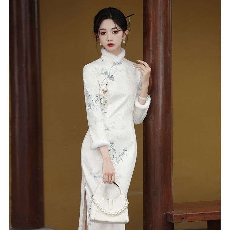 New Chinese style improved cheongsam new dress for women long-sleeved winter plus velvet winter long temperament women's autumn and winter style