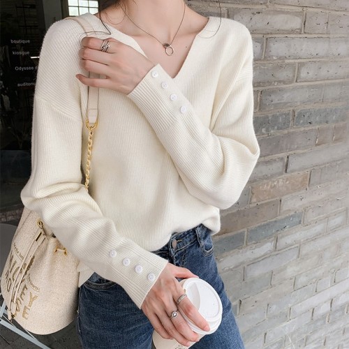 Long-term spot autumn and winter new V-neck knitted multi-color base shirt solid color temperament long sleeve thin women's top