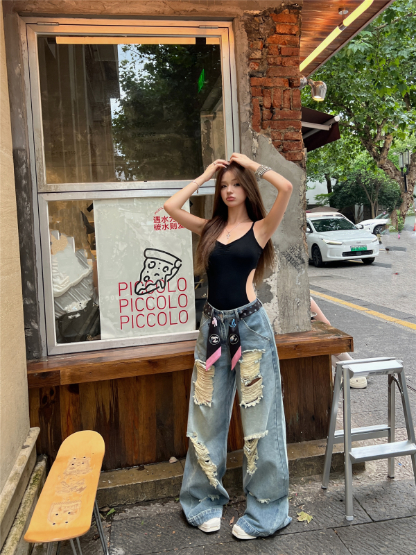 Handsome and cool hot girl used ripped wide-leg jeans for women loose straight high waist versatile trousers