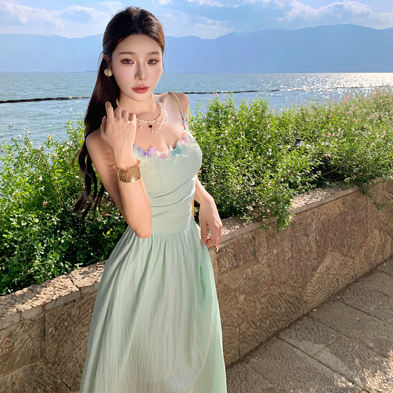 Seaside vacation backless dress for women in summer mint mambo green fishing dating suspender skirt