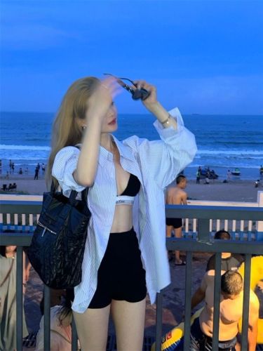 Striped long-sleeved shirt with inner and outer design niche design shirt