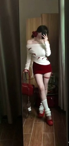 Velvet bow, one-length collar base shirt for women in autumn and winter warm long-sleeved top + red skirt