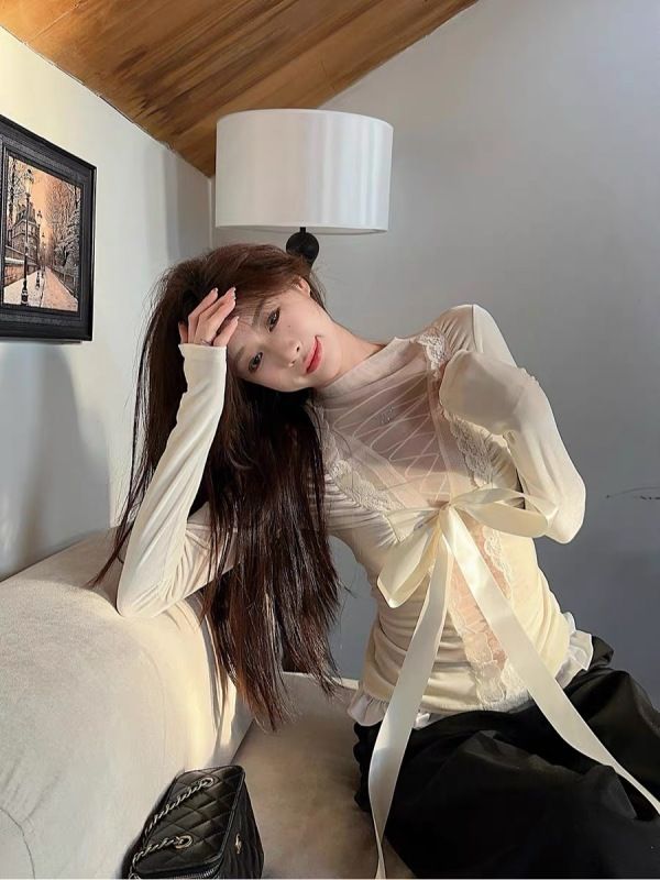 Hot girl solid color velvet strap T-shirt for women in spring new style with chest pad inner vest two-piece set