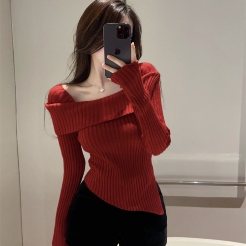 One-shoulder irregular sweater autumn and winter new design slim shorts knitted top