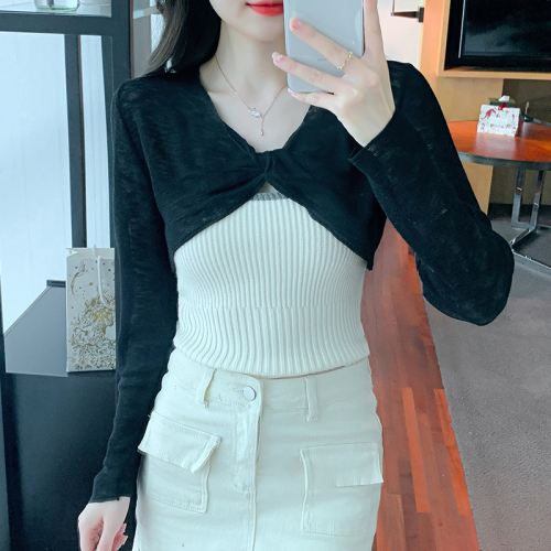 Spring and summer knit short sunscreen sweater