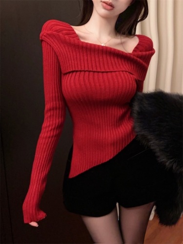 One-shoulder irregular sweater autumn and winter new design slim shorts knitted top