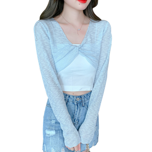 Spring and summer knit short sunscreen sweater