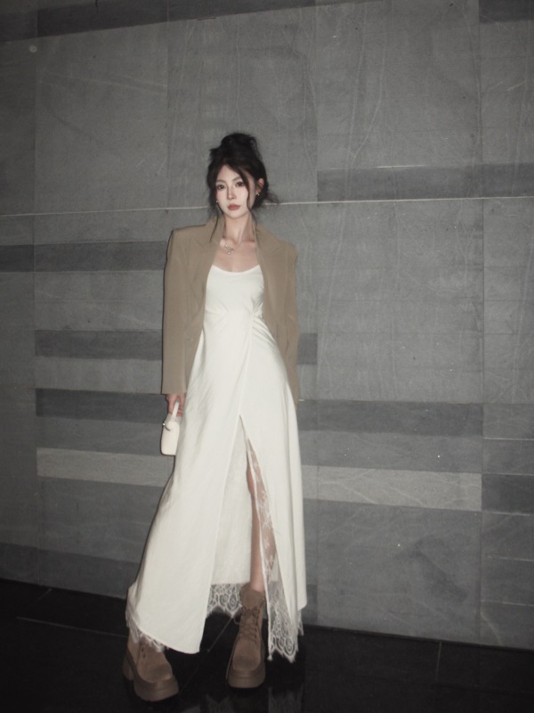 French retro lace spliced ​​slit suspender dress loose commuter simple blazer