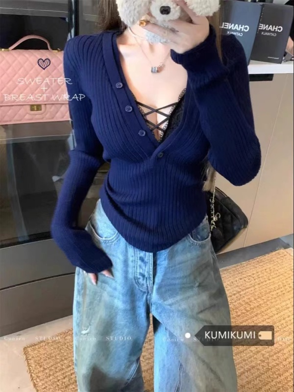 Hot girl V-neck long-sleeved sweater women's winter niche slim short base shirt underwear
