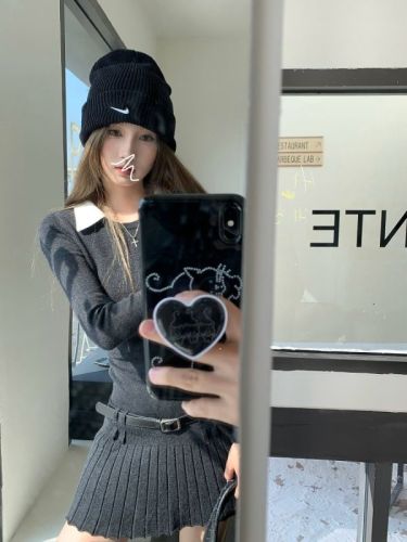 Design-sensual fake two-piece shirt collar slim long-sleeved knitted dress with belt