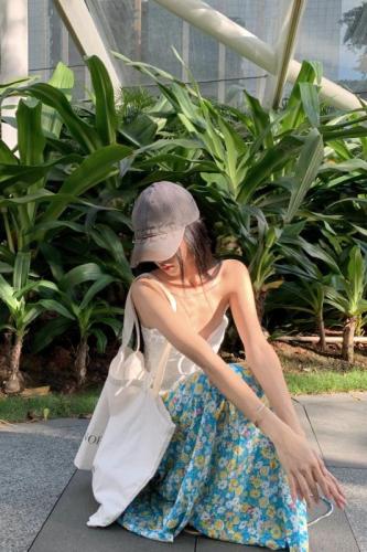 Design-sensory halter neck drawstring top long strap floral skirt two-piece set