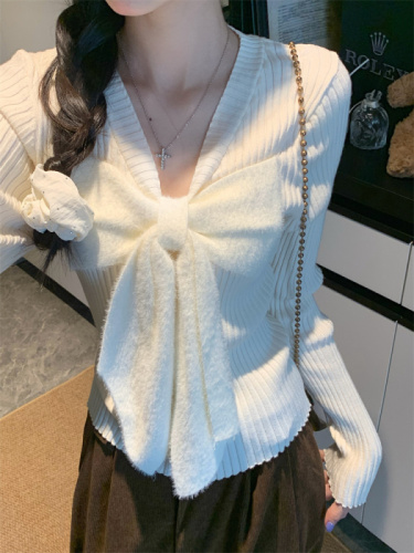 Long-sleeved soft glutinous sweater for women with bows and slim fit thick sweater base shirt top