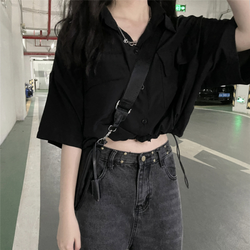 Design-sensual niche black shirt for women loose lazy style short drawstring top