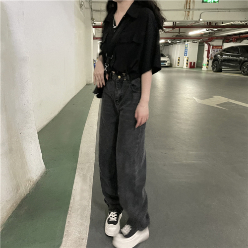 Design-sensual niche black shirt for women loose lazy style short drawstring top