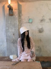 Slack loose and versatile color-blocking striped knitted long-sleeved T-early spring women