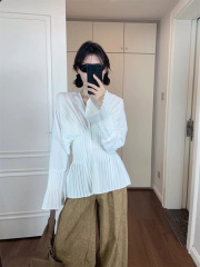 Korean style fashionable temperament high-end flare sleeve long-sleeved shirt trouser slim V-neck top autumn new women's clothing