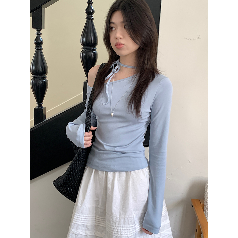 Real-life photo of lace-up slanted neckline to make you look slim and off-shoulder long-sleeved T-shirt 2025 new loose casual thin top