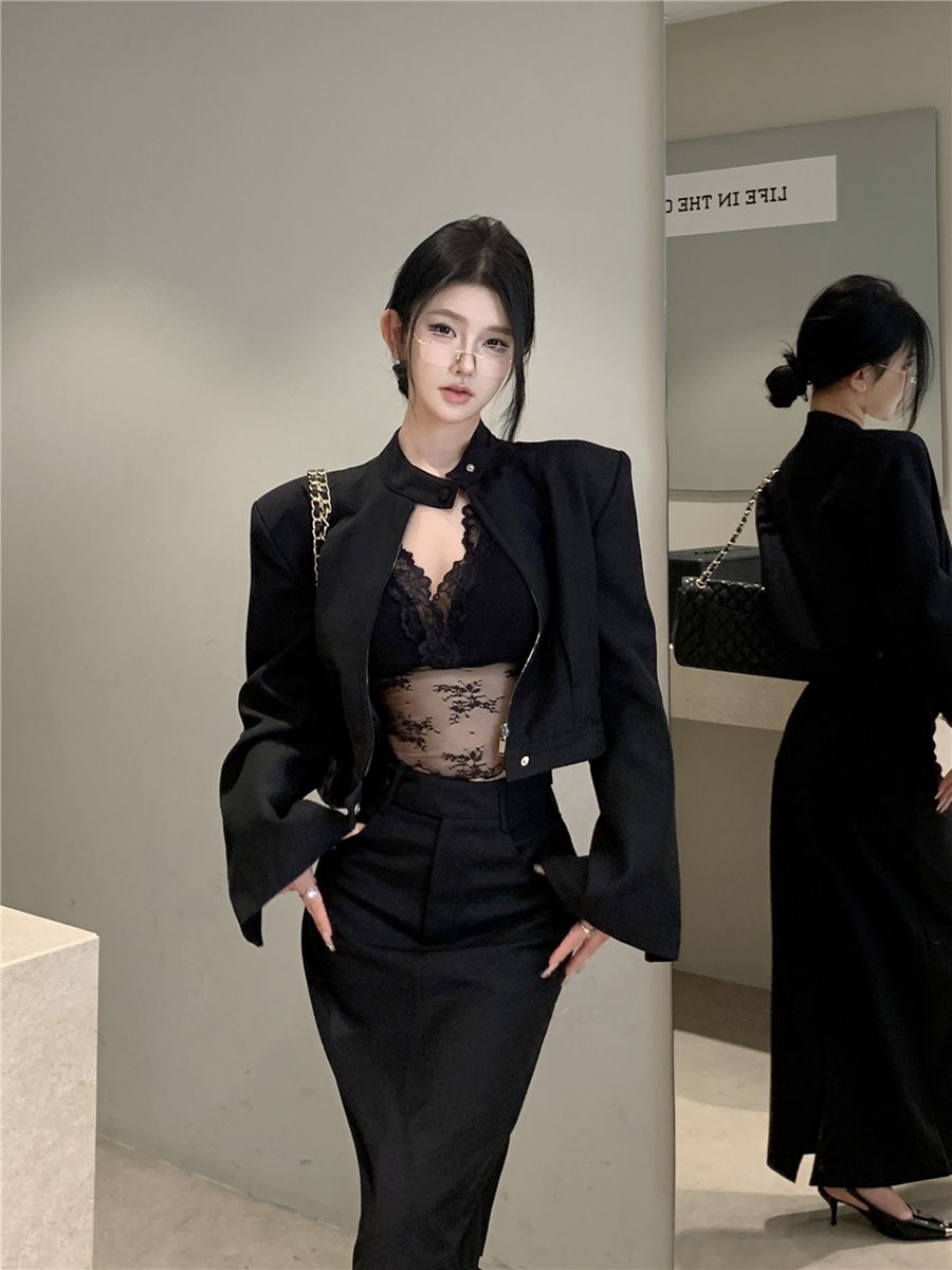Real shot of retro sexy sweet cool standing collar zipper loose jacket jacket + skirt + lace vest suspender for women