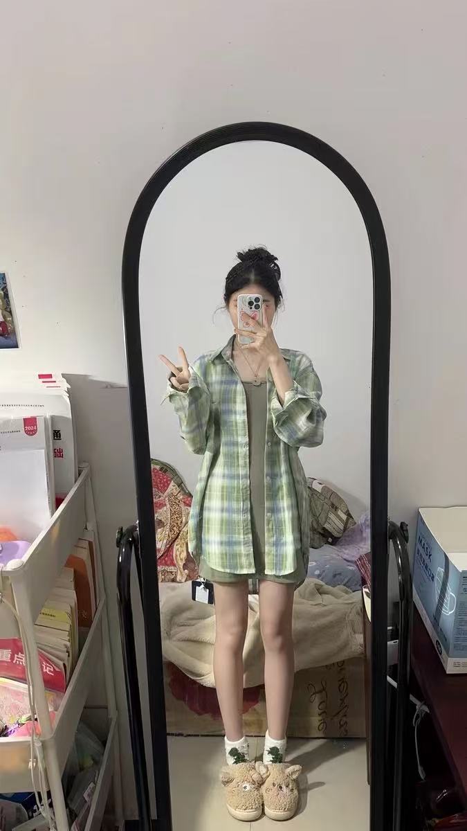 小清新綠色格子長袖襯衫外套夏季薄款時尚休閒百搭開衫外穿襯衣女