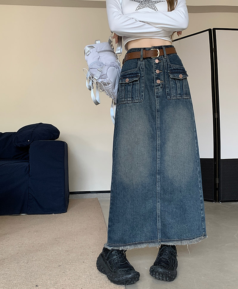 Real shot of retro blue fur-edged denim skirt for women in spring new loose high waist slim midi skirt