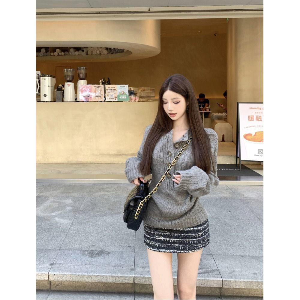 巧克少女純欲風灰色半開領長袖毛衣女冬季別致寬鬆軟糯加厚針織衫