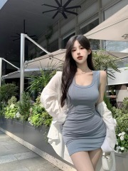 藍色無袖背心連衣裙女春季純欲風性感內搭褶皺收腰緊身包臀短裙子