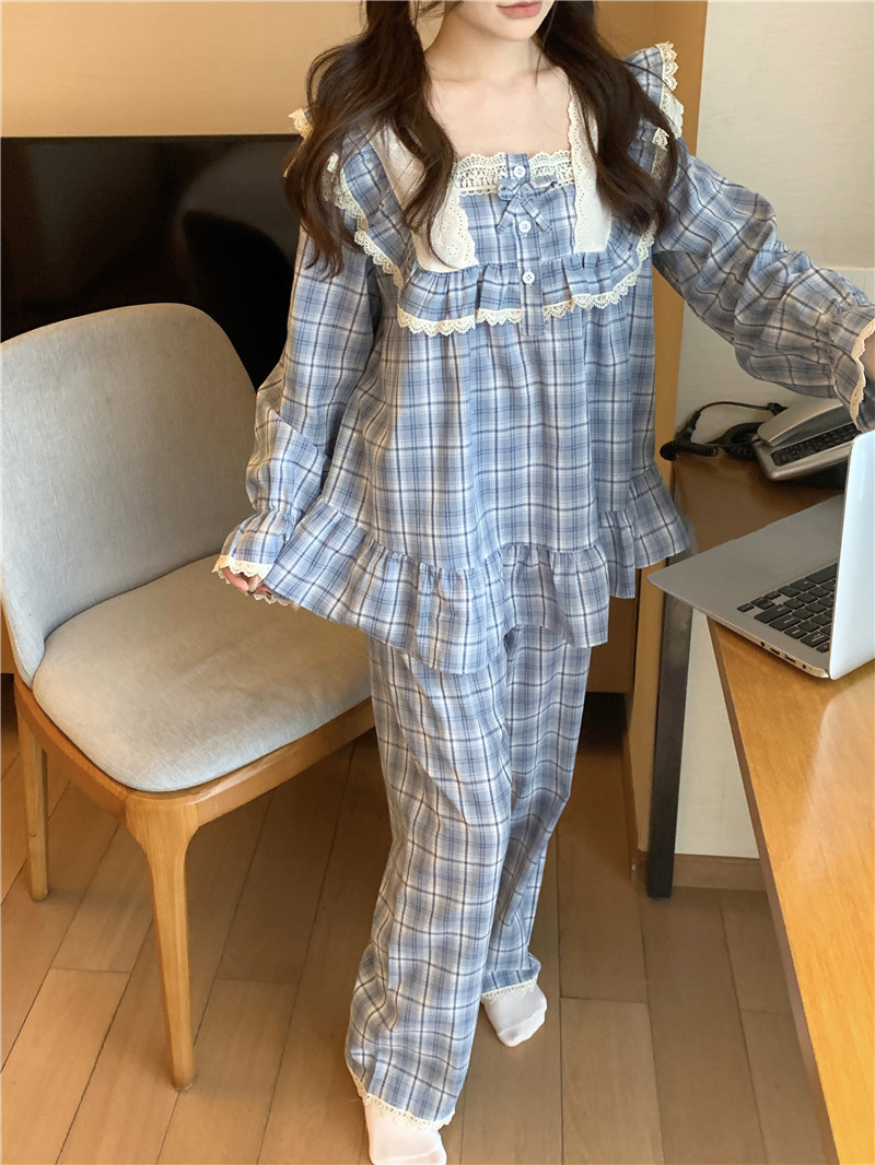 Real shot Korean version of sweet spring and autumn pure cotton long sleeve loose lace loose pullover small fresh home clothing set