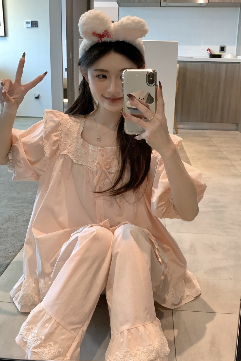 Real shot of Korean version sweet little fresh princess style cotton heavy industry lace loose short sleeves outside home clothing cover