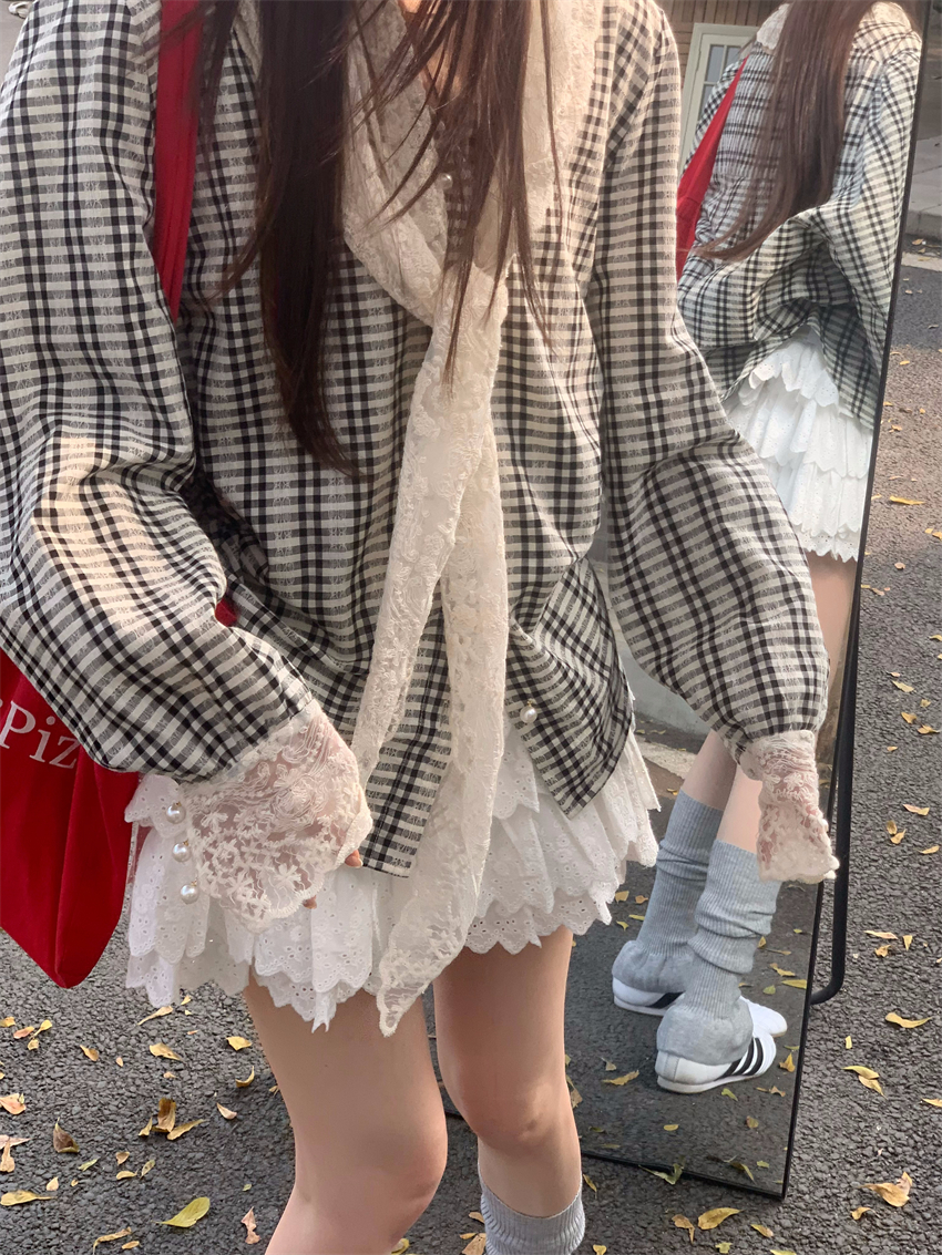 Real shot Korean original single V-neck shirt lace shawl with single-shot cake skirt suit