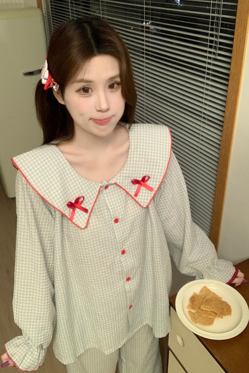 Real shot of Korean version sweet little fresh spring large lapel college style loose casual long sleeve trousers home clothes