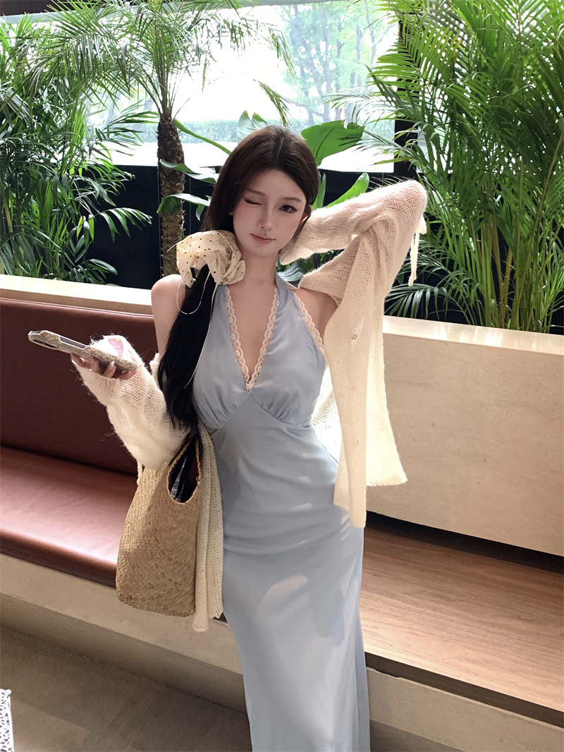 Real shot French large backless suspender dress design sense spliced ​​lace temperament halter neck long skirt