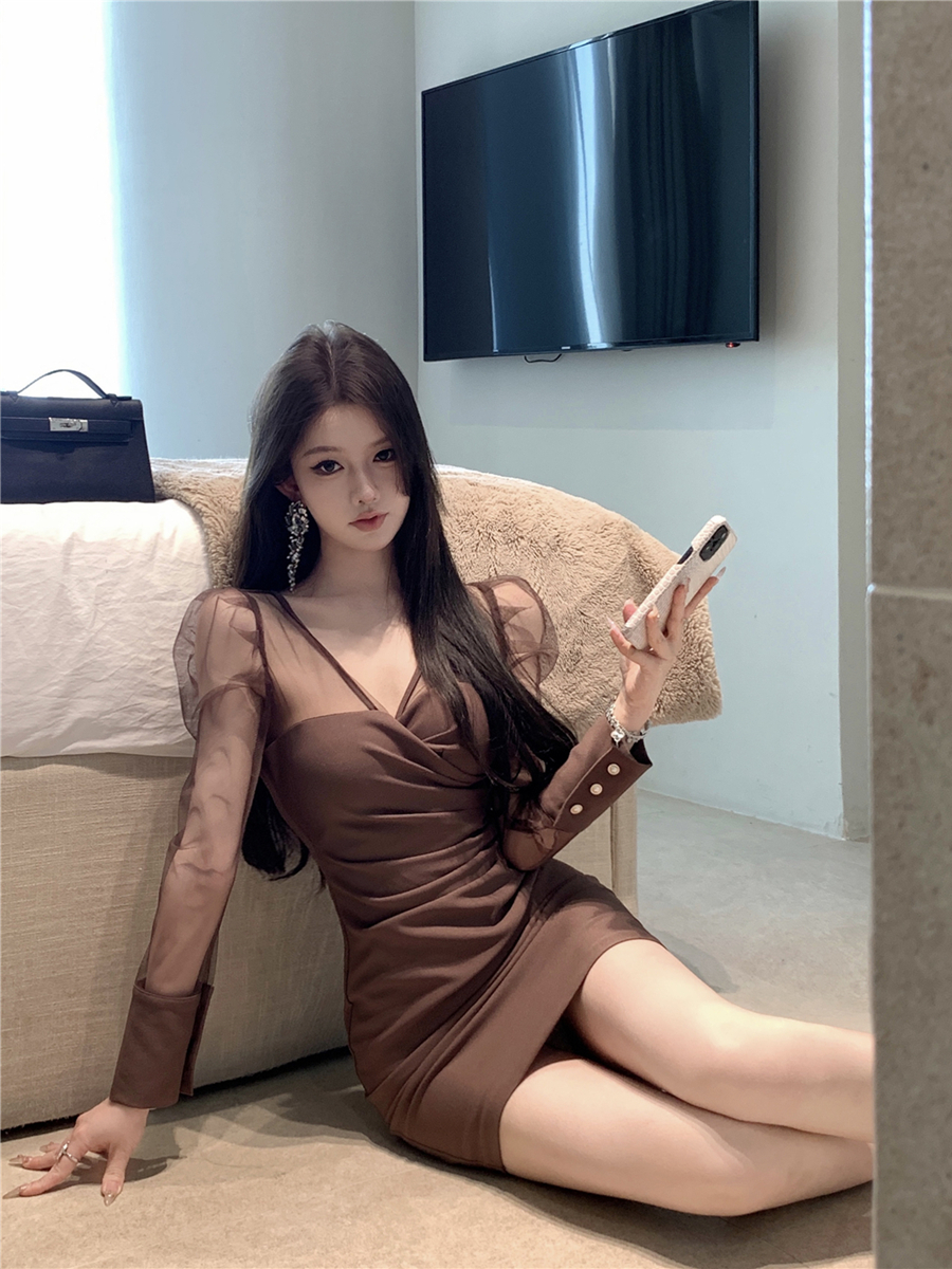 Real shot of retro sexy pure V-neck waist slim chocolate slim hip-pack skirt dress for women