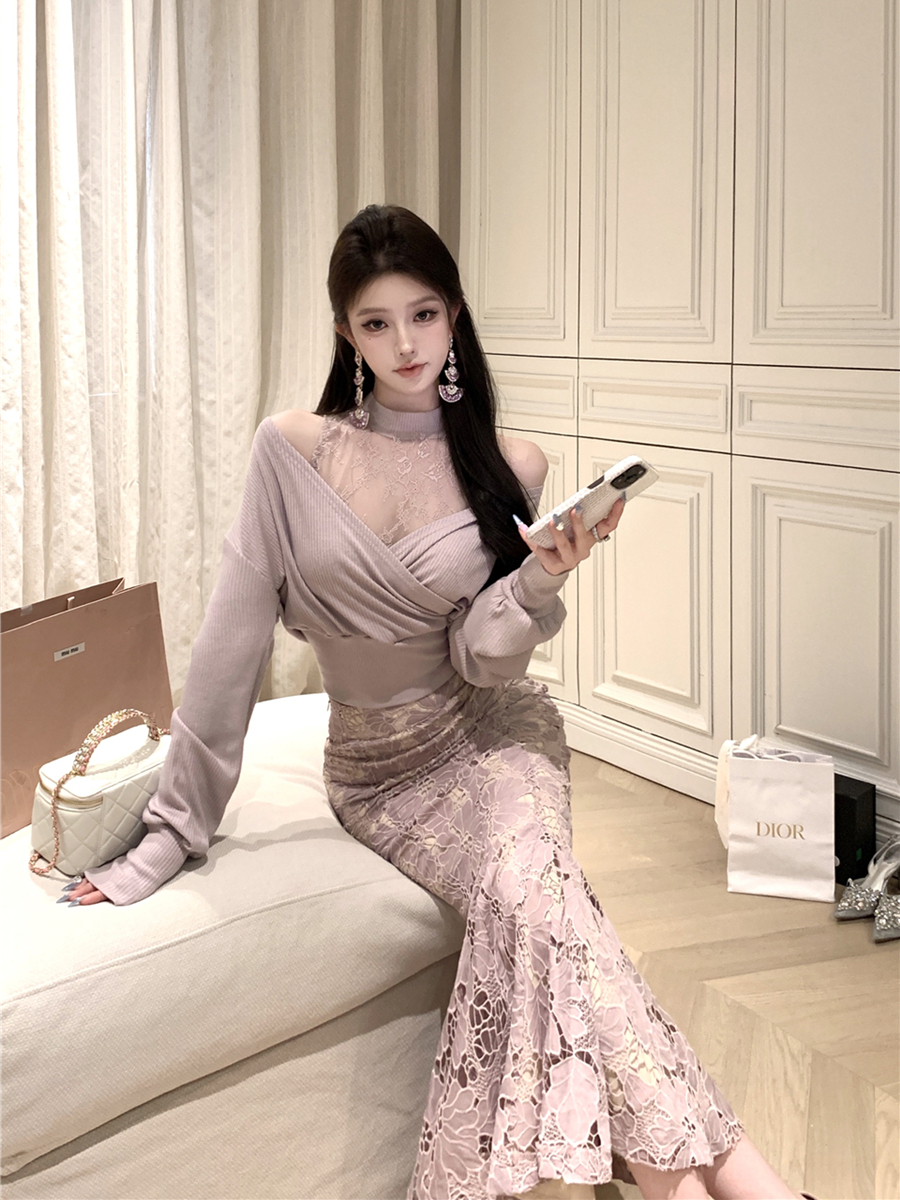Real shot of sexy hot girl lace knitted fake two-piece top T-shirt + water-soluble lace hip fishtail skirt for women