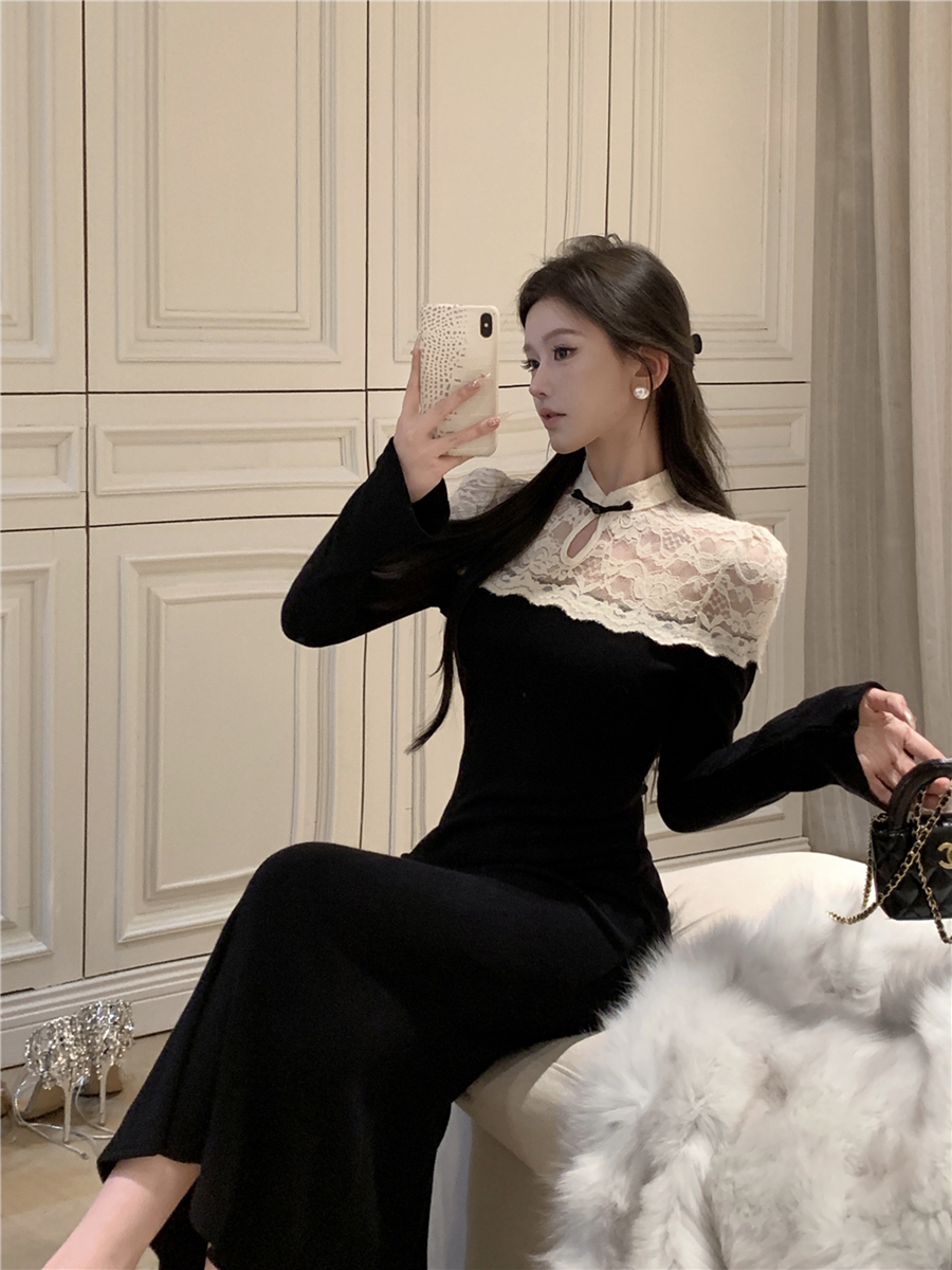 Real shot of new Chinese retro cheongsam lace splicing royal sister waist-hugging and slimming dress with hip-packing fishtail long skirt for women