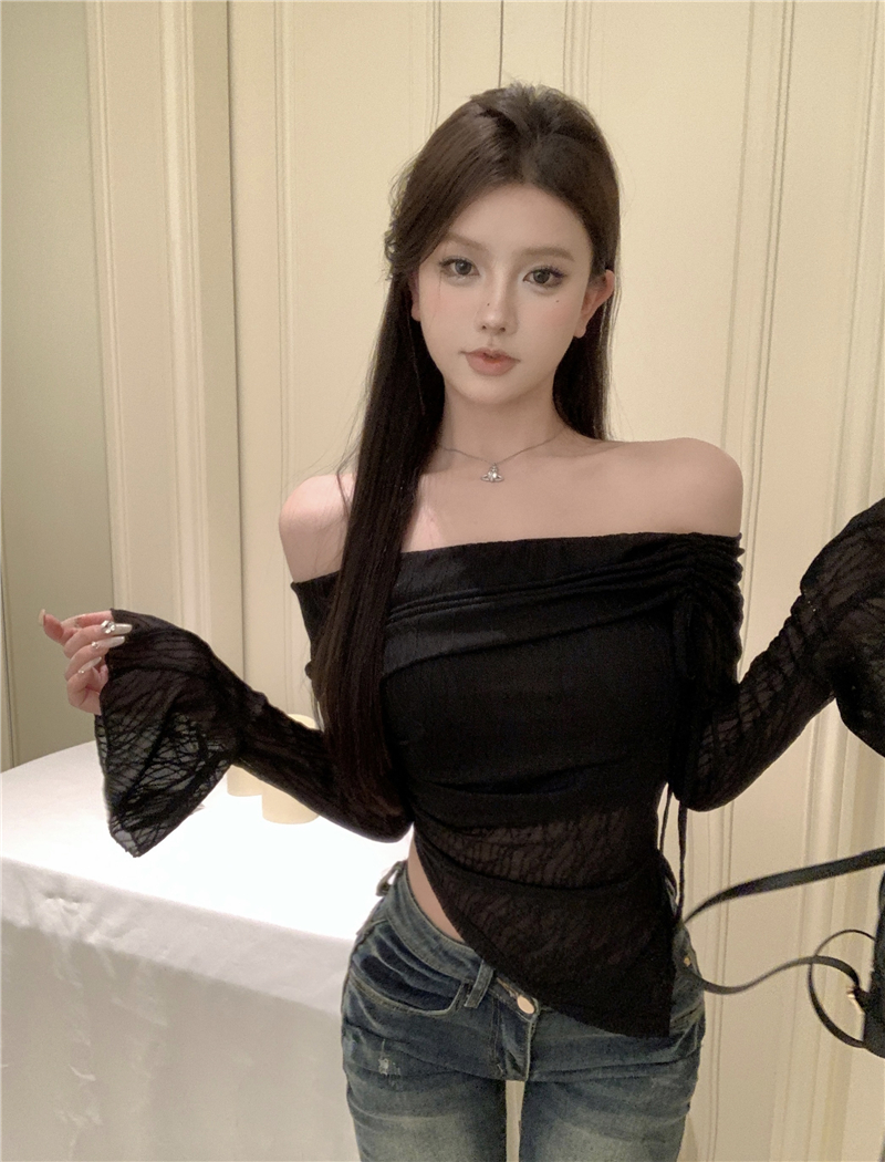 Real-life photo of one-shoulder top high-end exquisite and beautiful niche irregular short T-shirt sunscreen shirt
