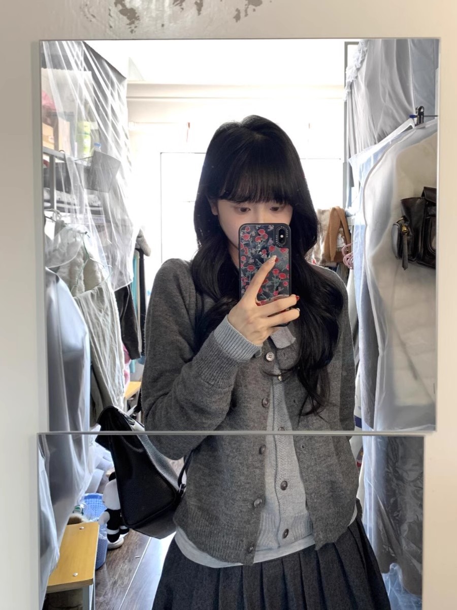 miu系穿搭灰色假兩件蝴蝶結針織開衫女秋冬高級感慵懶風毛衣外套