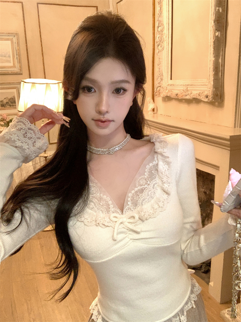 Real shot of gentle girl heavy-industry embroidered lace top texture knitted dress