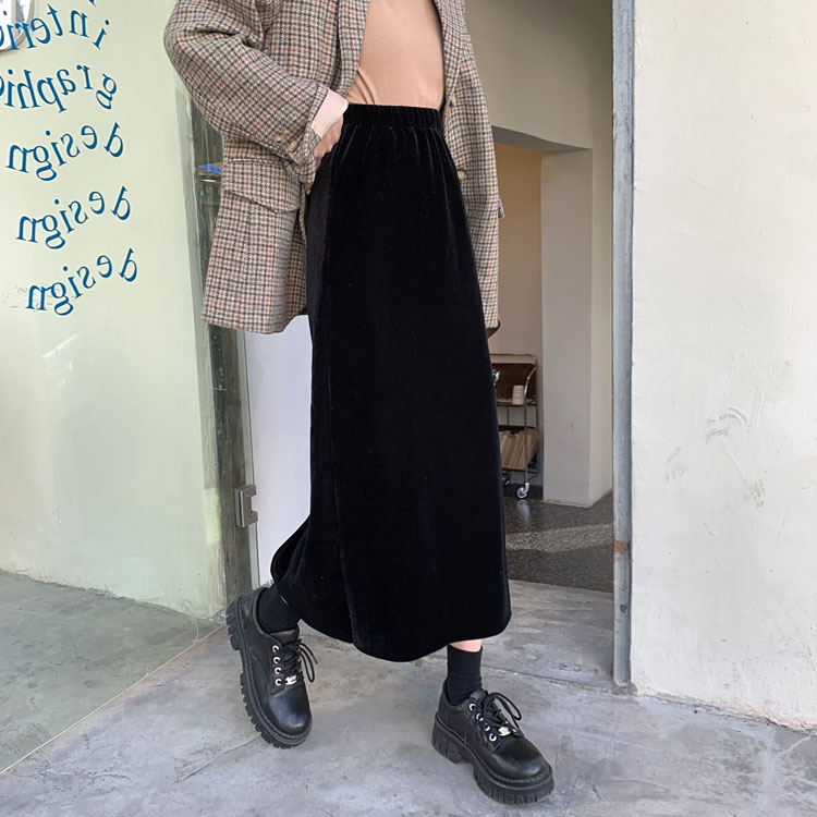 Real shot~2025 new black velvet skirt mid-length slit elastic waist A-line skirt hip-cover skirt for women