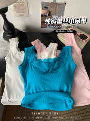 Real-life photo of square collar lace suspender vest for women new large size slim fit outside and inside bottoming sleeveless top