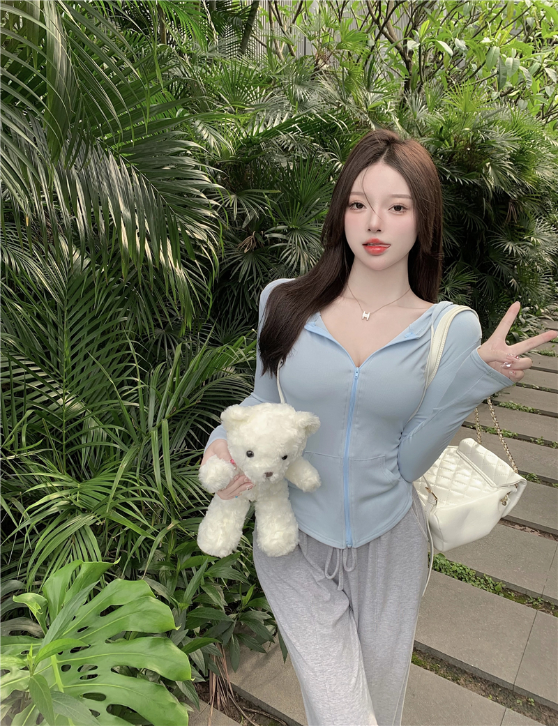 Real photos~ Thin zippered hooded sports sweatshirt for women, who likes the T-shirt and anti-skin coat