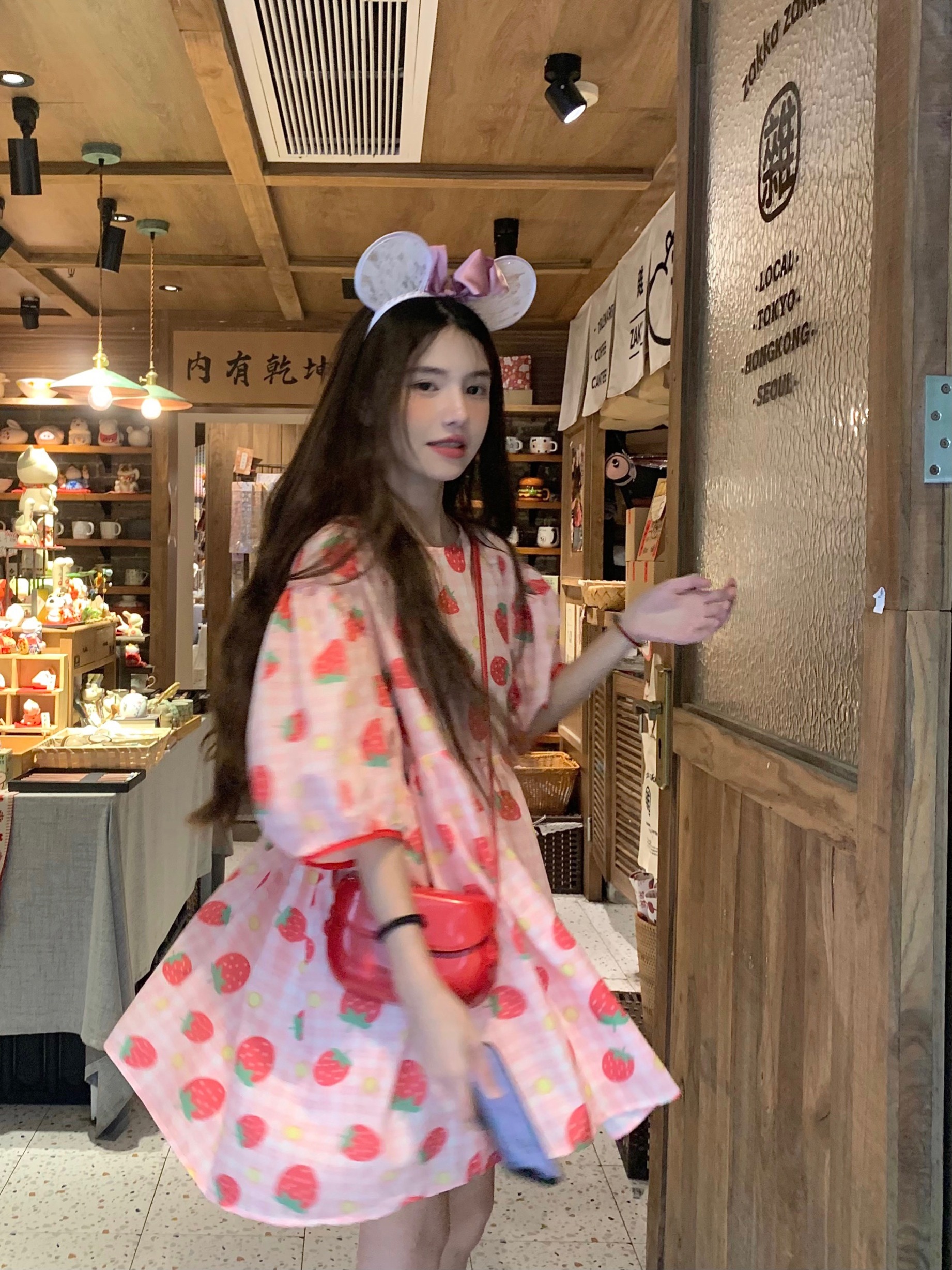 Real photo of strawberry pink small round neck pure cotton small cotton skirt plaid sweet doll skirt loose dress