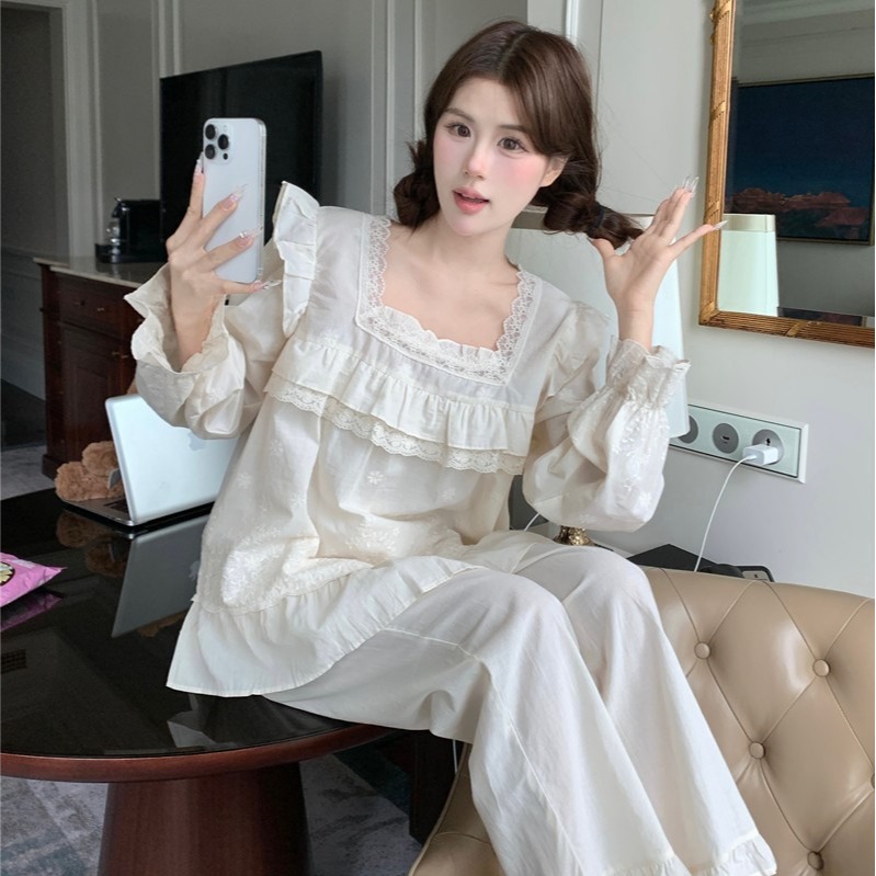 Real shot of Korean version of spring sweet princess style heavy industry embroidered cotton jacquard lace loose and comfortable home clothing
