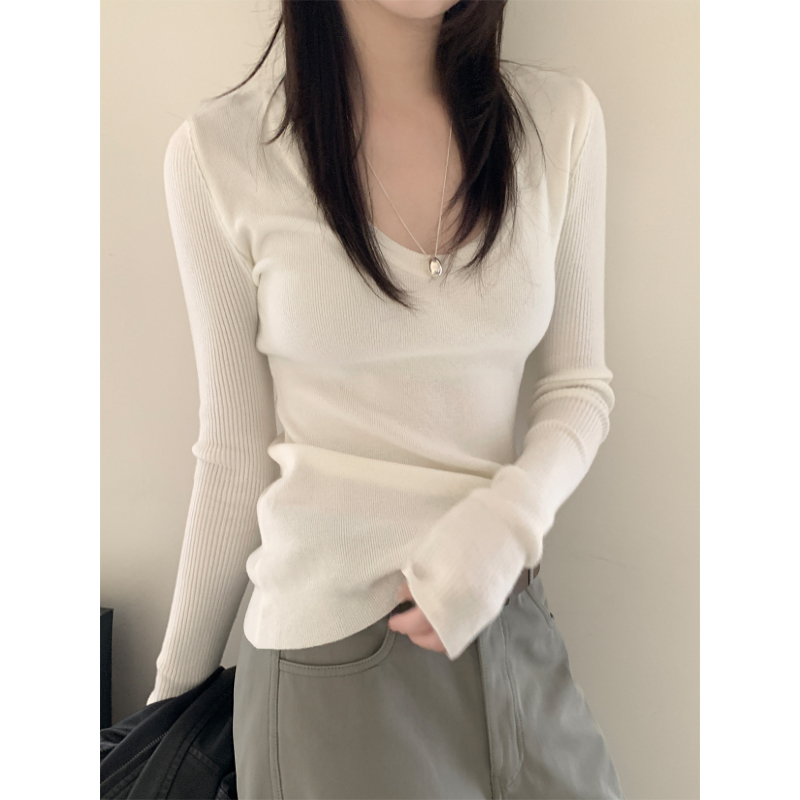 Real-life spring slim and versatile temperament long-sleeved base top gentle style solid color U-neck sweater sweater