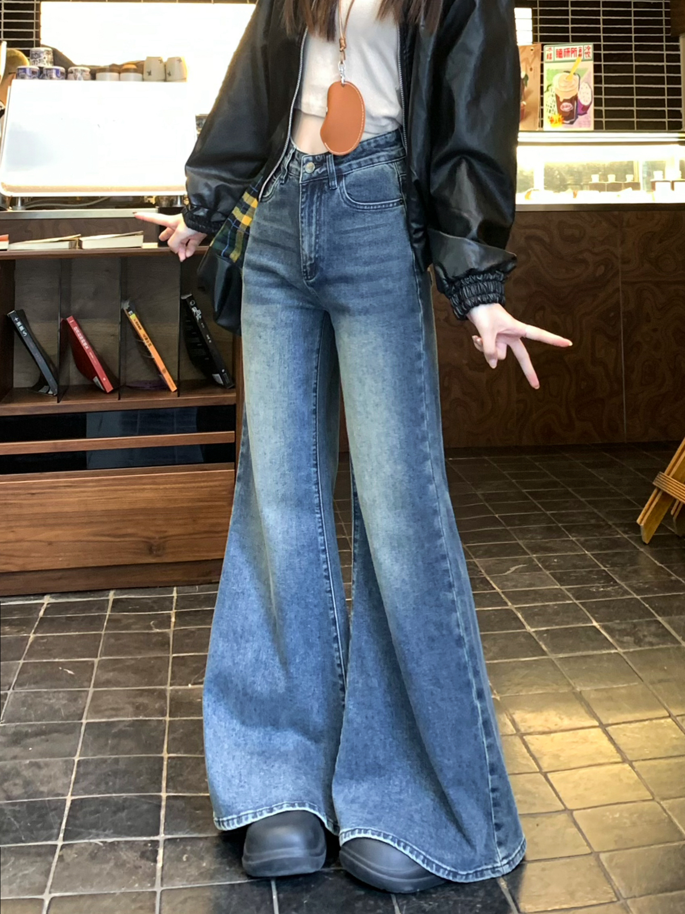 Real shot #slim slim jeans for women with trousers with trousers and loose big trousers and horseshoe floor trousers